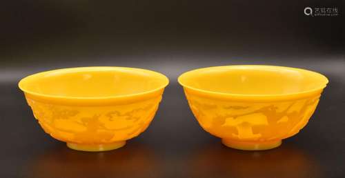 A PAIR OF CHINESE ‘IMPERIAL’ YELLOW GLASS BOWLS, QING DYNAST...