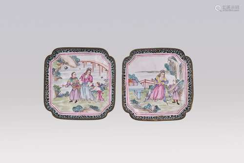 A PAIR OF CANTON ENAMEL ‘EUROPEAN-SUBJECT’ DISHES, QING DYNA...