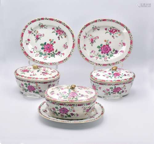 A SET OF THREE CHINESE EXPORT ‘FAMILLE-ROSE’ PORCELAIN BUTTE...