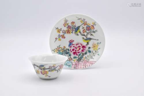 A CHINESE ‘FAMILLE-ROSE’ PORCELAIN TEABOWL AND SAUCER, QING ...