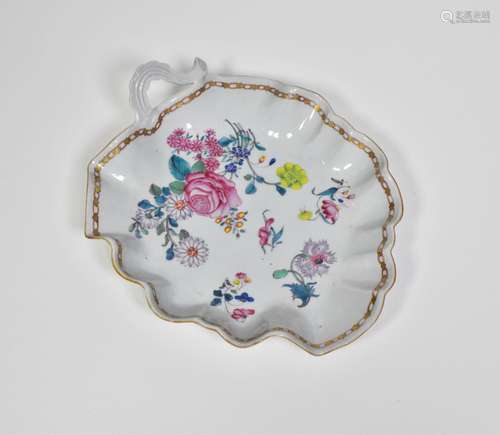 A CHINESE EXPORT ‘FAMILLE-ROSE’ PORCELAIN LEAF-SHAPED DISH, ...