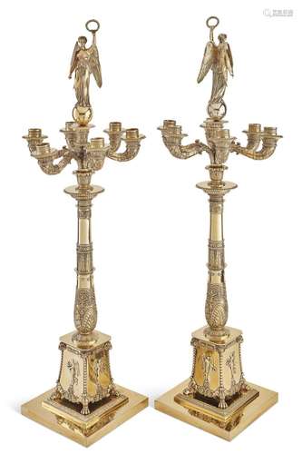 PAIRE DE CANDELABRES A SIX LUMIERES EN VERMEIL D'EPOQUE EMPI...