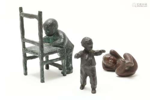 Waard, Adrie de. 3 bronzen sculpturen