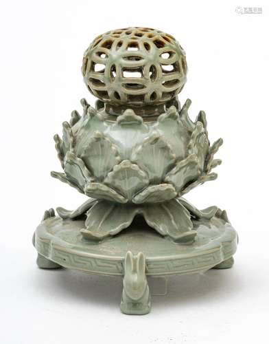 Korean Celadon Green Censer C. 19th.c., H 7.2``