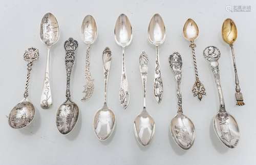 Sterling Silver Fancy Souvenir Spoons C. 1900, 7.5t oz 12 pc...