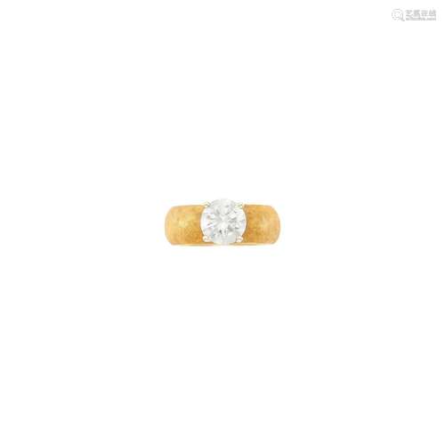 Gold and Diamond Band Ring