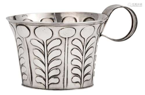 George V Sterling Silver Roman Style Cup