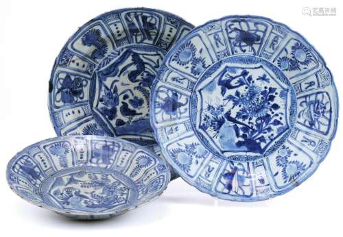 Three blue and white 'kraak' porcelain dishes