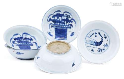 Five blue and white 'kraak' porcelain bowls