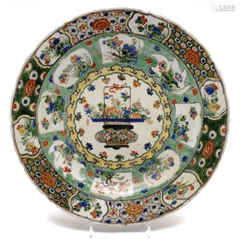 A large famille verte charger dish