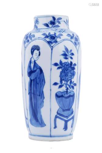 A blue and white 'Long Eliza' vase