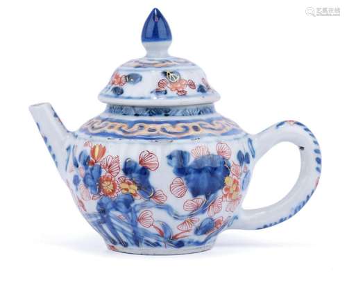 A small Chinese imari porcelain teapot