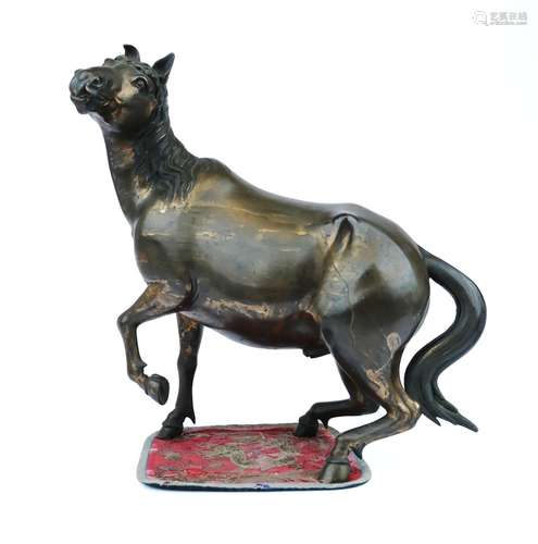 A fine bronze horse figure