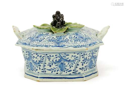 A Delft pottery butter dish