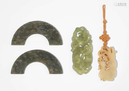 Lot: 4 Jade-Anhänger