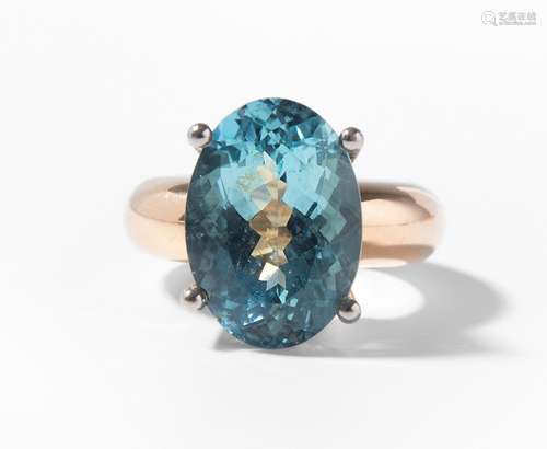 Aquamarin-Ring