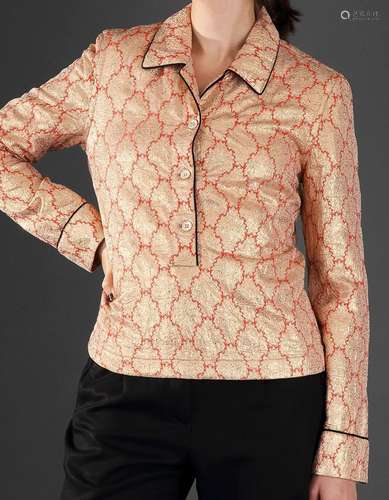 PRADA, Chemise femme à motif brocard couleur corail et dorée...