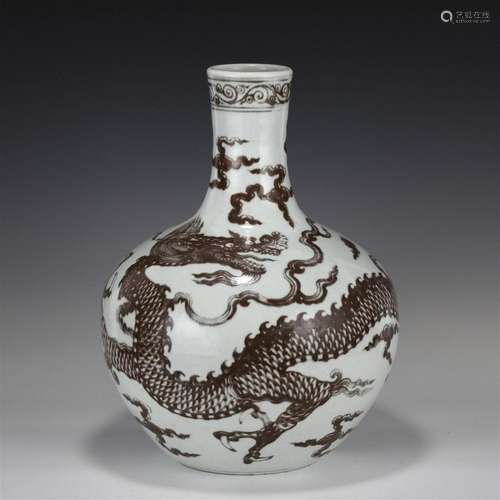 MING UNDERGLAZE RED DRAGON CELESTIAL VASE