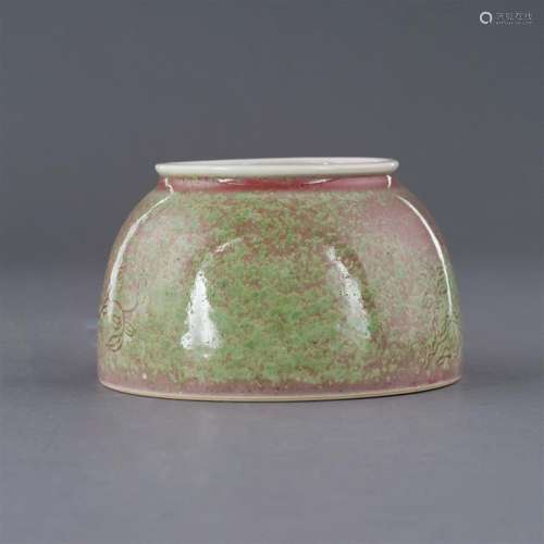 KANGXI APPLE GLAZED HORSESHOE WATER POT