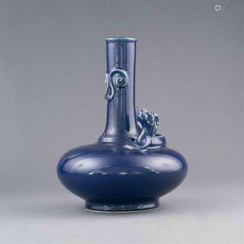 QIANLONG BLUE MONOCHROME VASE