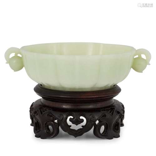 CHINESE JADE BRUSH WASHER ON STAND