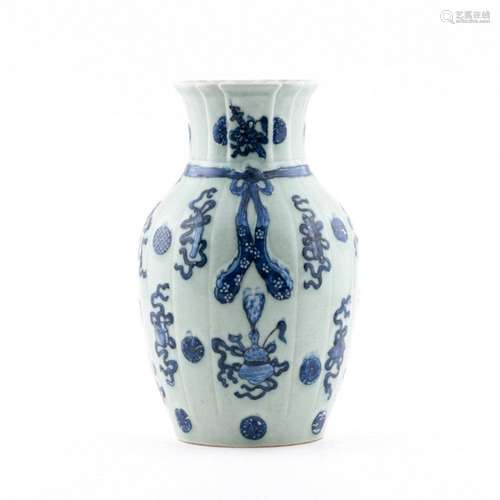 QIANLONG BAJIXIANG MOTIF BEGONIA VASE