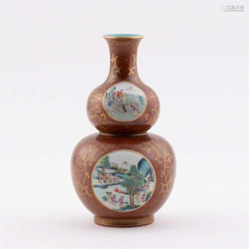 QIANLONG DOUBLE GOURD VASE