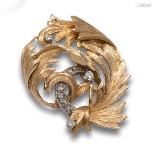 40 YEARS BROOCH IN YELLOW GOLD AND DIAMONDS