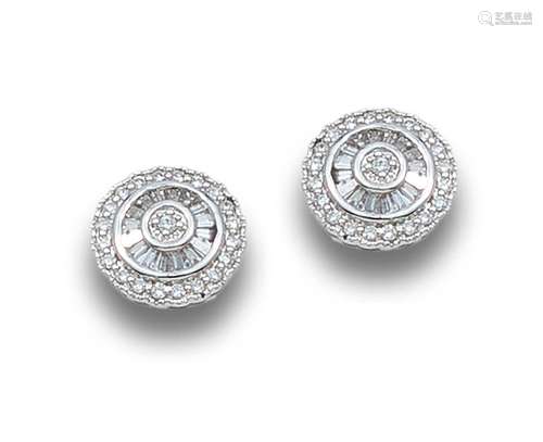 DIAMONDS AND WHITE GOLD ROSETTE EARRINGS