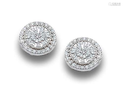 DIAMONDS AND WHITE GOLD ROSETTE EARRINGS