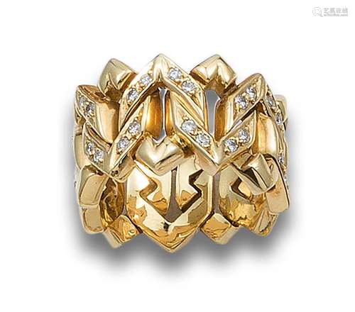 ARTICULATED RING IN GOLD AND DIAMONDS