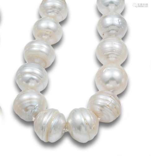 BAROQUE CULTURED PEARL NECKLACE, WHITE GOLD CLOSURE WITH DIA...