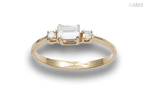 DIAMONDS AND YELLOW GOLD RING