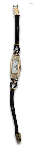 GOLDEN ART DECO LAIZ WRISTWATCH