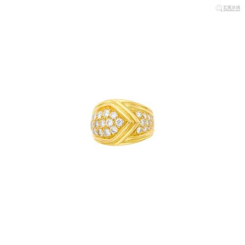 Van Cleef & Arpels Gold and Diamond Ring, France