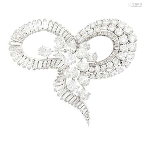 Platinum and Diamond Bow Clip-Brooch