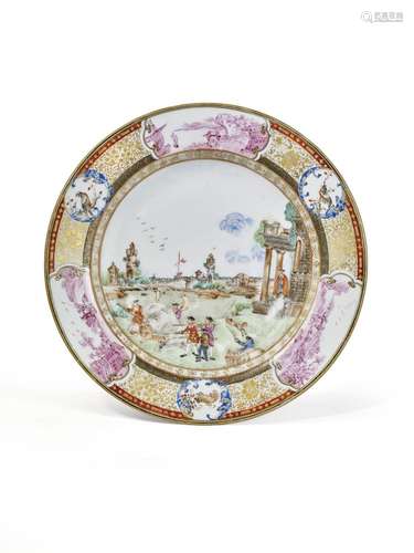 ASSIETTE EN PORCELAINE DE LA FAMILLE ROSECHINE, DYNASTIE QIN...