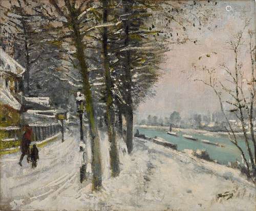 Promenade en bord de rivière sous la neige