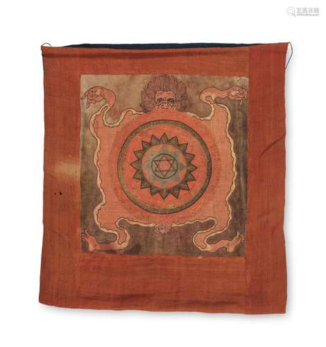 TENTURE DE YANTRA EN SOIE BRODÉE ET APPLIQUÉE TIBET, XIXE SI...