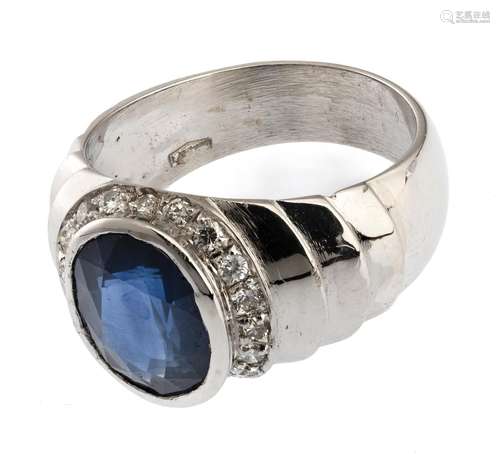 WHITE GOLD RING WITH SAPPHIRE