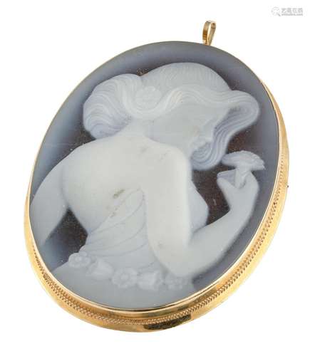 AGATE CAMEO PENDANT