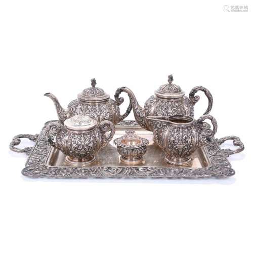 ELIZABETHAN STYLE SILVER TEA AND COFFEE SET, MID 20TH CENTUR...