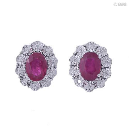 ROSETTE EARRINGS WITH RUBY AND DIAMONDS.