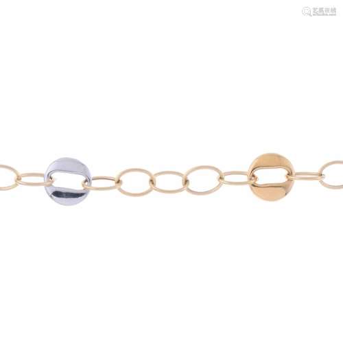 BRACELET WITH TWO-TONE LINKS.