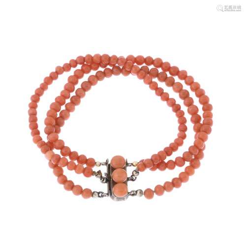 CORAL BRACELET.