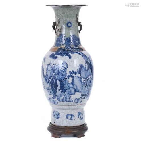 LARGE CHINESE VASE, EARLY 20TH CENTURY.