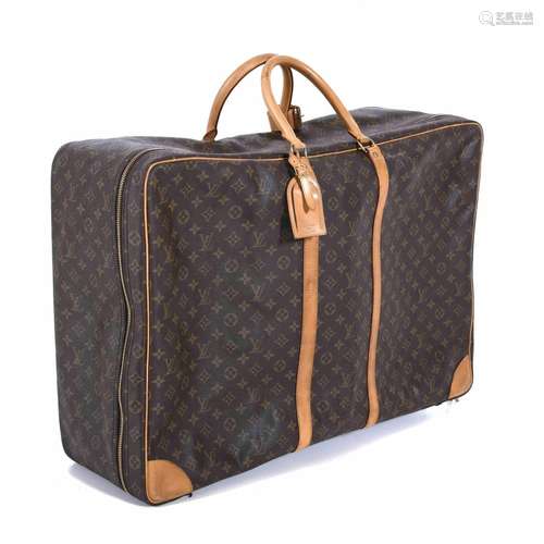 LOUIS VUITTON. "SIRIUS" SUITCASE.