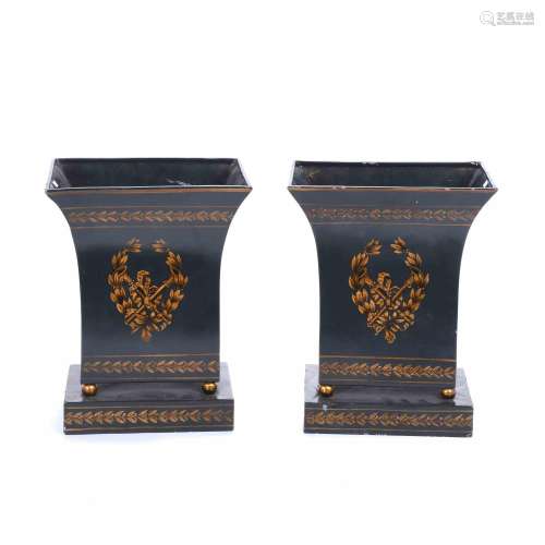 PAIR OF EMPIRE STYLE PLANTERS, 20TH CENTURY.