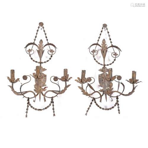 PAIR OF PIERRE LOTTIER STYLE WALL LAMPS, 20TH CENTURY.