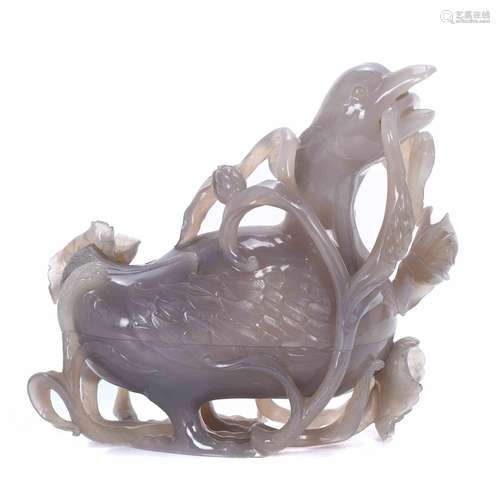 DUCK-SHAPED CHOCOLATES JAR IN CARVED CHALCEDONY AGATE, MID 2...